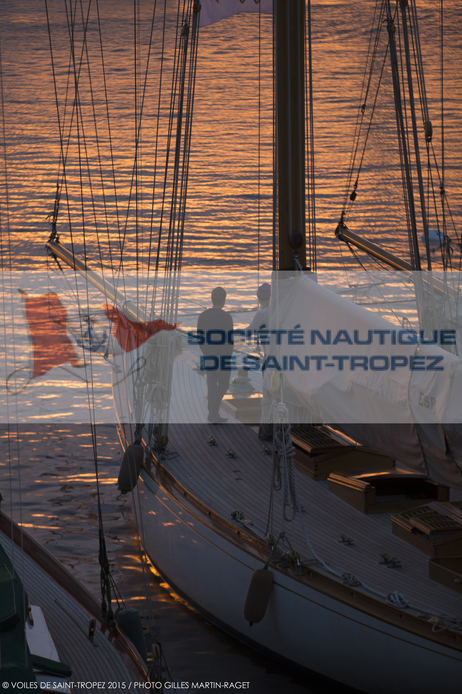 01 10 2025, Saint-Tropez (FRA,83) , Voioes de Saint-Tropez 2015, Day 4, Crew parade 01 10 2025, Saint-Tropez (FRA,83) , Voioes de Saint-Tropez 2015, Day 4, Crew parade