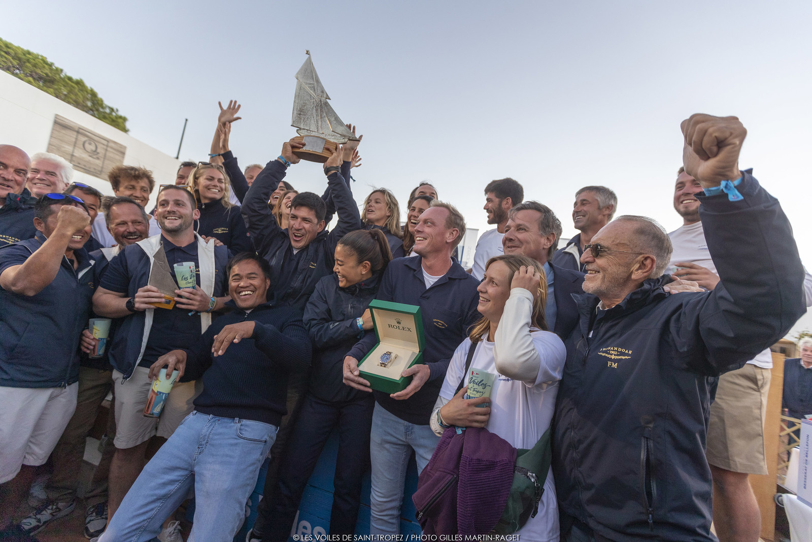 01 10 2022, Saint-Tropez (FRA,83), Voiles de Saint-Tropez 2022, Remise des prix, Shenandoah reçoit le Trophée Rolex