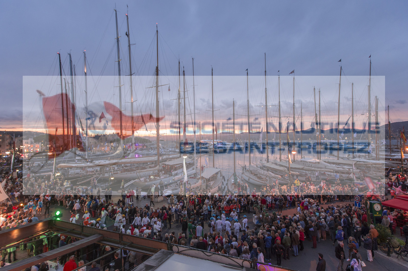 01 10 2025, Saint-Tropez (FRA,83) , Voioes de Saint-Tropez 2015, Day 4, Crew parade