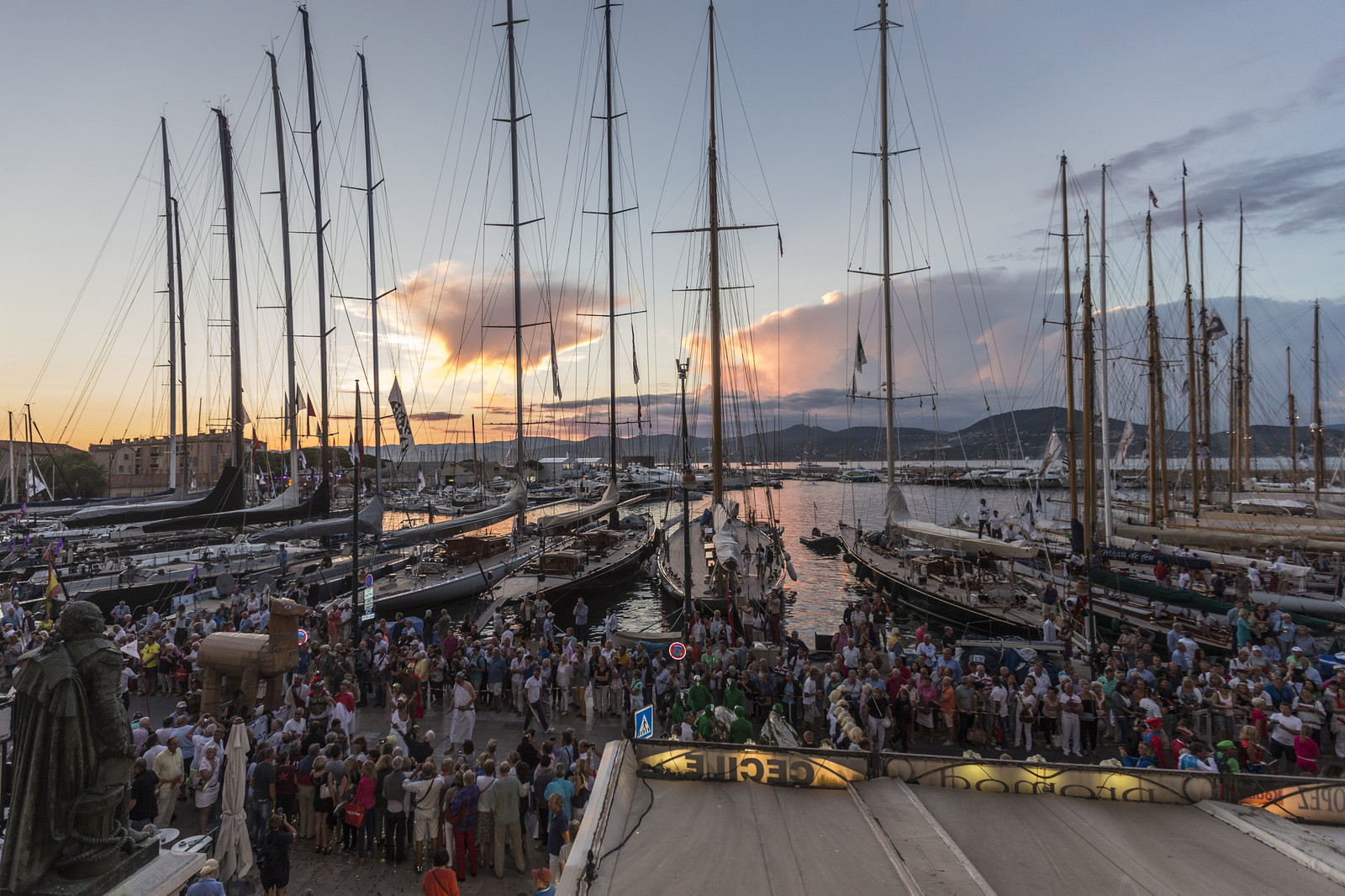 02 10 2014, Saint-Tropez (FRA,83), Voiles de Saint-Tropez 2014, Day 4, défilé des équipages   crew parade 02 10 2014, Saint-Tropez (FRA,83), Voiles de Saint-Tropez 2014, Day 4, défilé des équipages   crew parade
