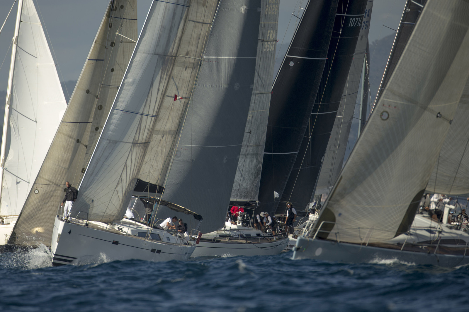 GMR_VST013D6_2295.jpg GMR_VST013D6_2295.jpg