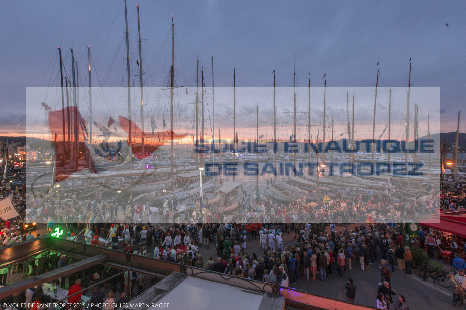 01 10 2025, Saint-Tropez (FRA,83) , Voioes de Saint-Tropez 2015, Day 4, Crew parade 01 10 2025, Saint-Tropez (FRA,83) , Voioes de Saint-Tropez 2015, Day 4, Crew parade