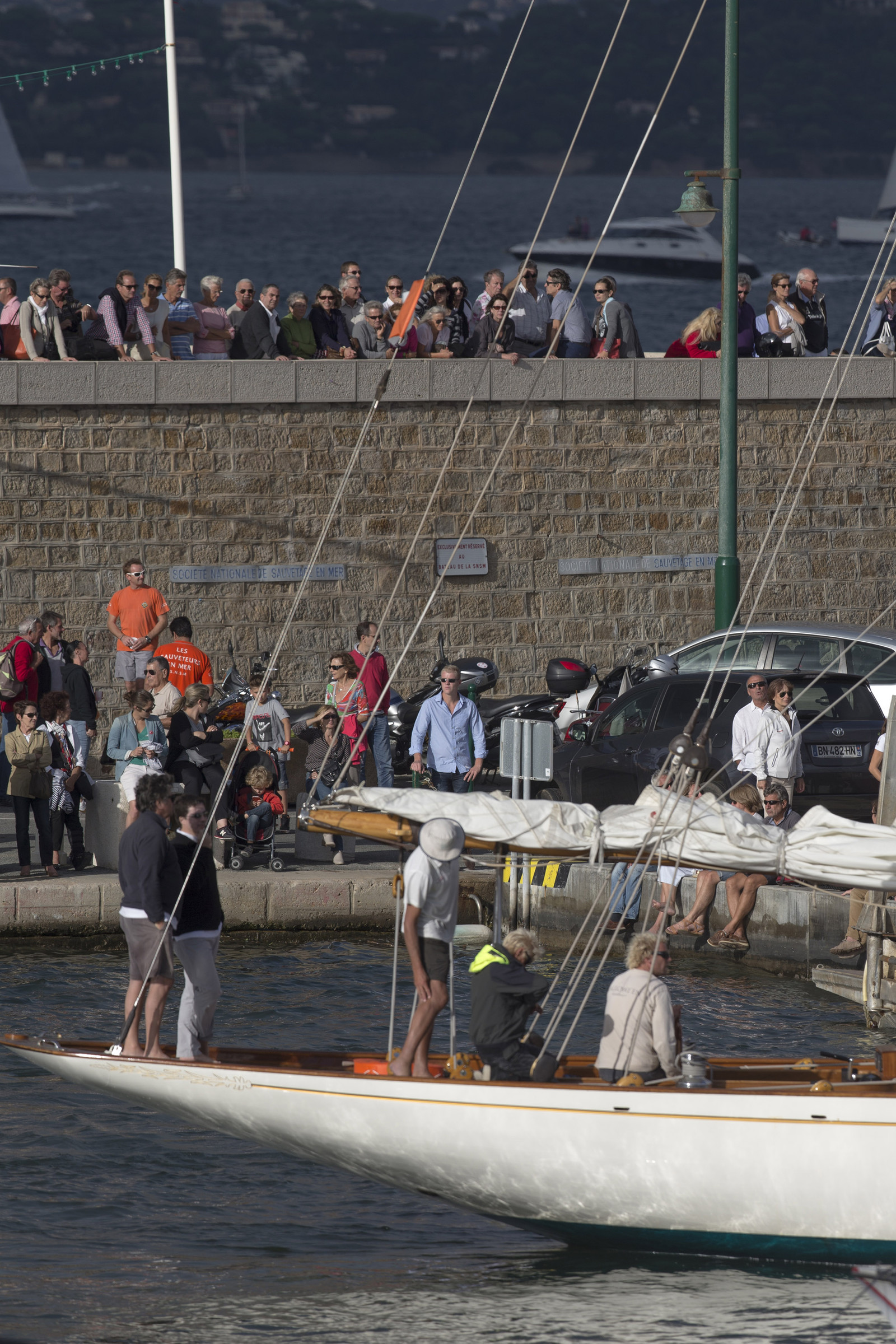 GMR_VST013D6_2976.jpg GMR_VST013D6_2976.jpg