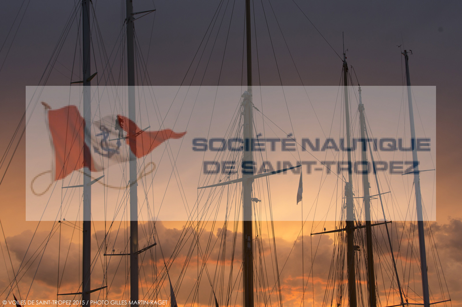 01 10 2025, Saint-Tropez (FRA,83) , Voioes de Saint-Tropez 2015, Day 4, Crew parade 01 10 2025, Saint-Tropez (FRA,83) , Voioes de Saint-Tropez 2015, Day 4, Crew parade